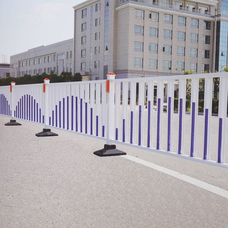 市政護(hù)欄廠家和高柱村拆遷項目合